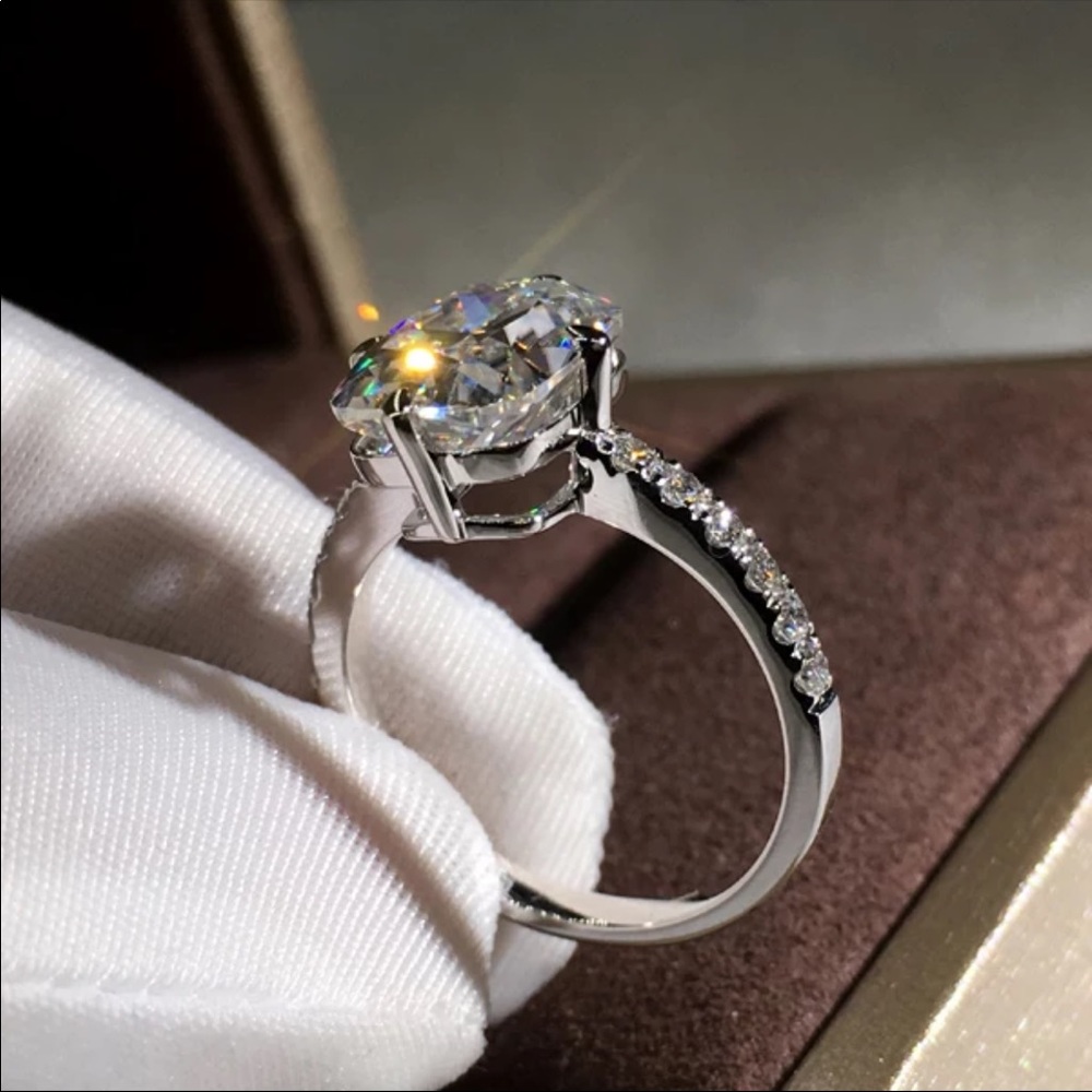 New Women’s 925 Silver Engagement Diamond Ring - Picture 5 of 6